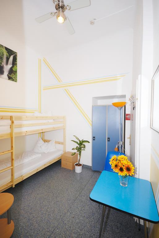 Westend City Hostel Vienna Luaran gambar